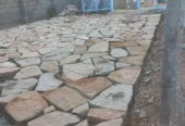 محوطه سازی فنس کشی و سنگ فرش باغ و ویلا