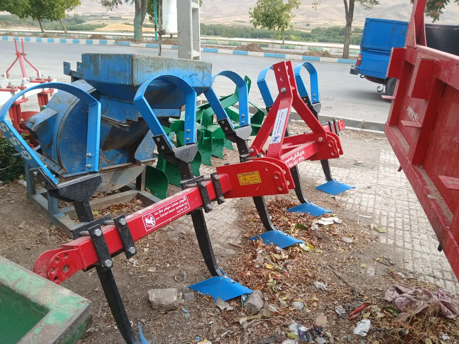 فارو سمپاش کولی تراکتور خط زن جرثقیل